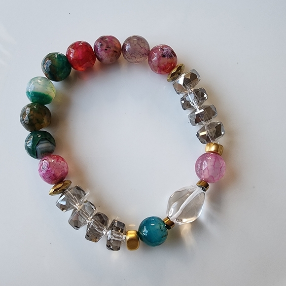 Multicolor Beaded Bracelet - Picture 6 of 6